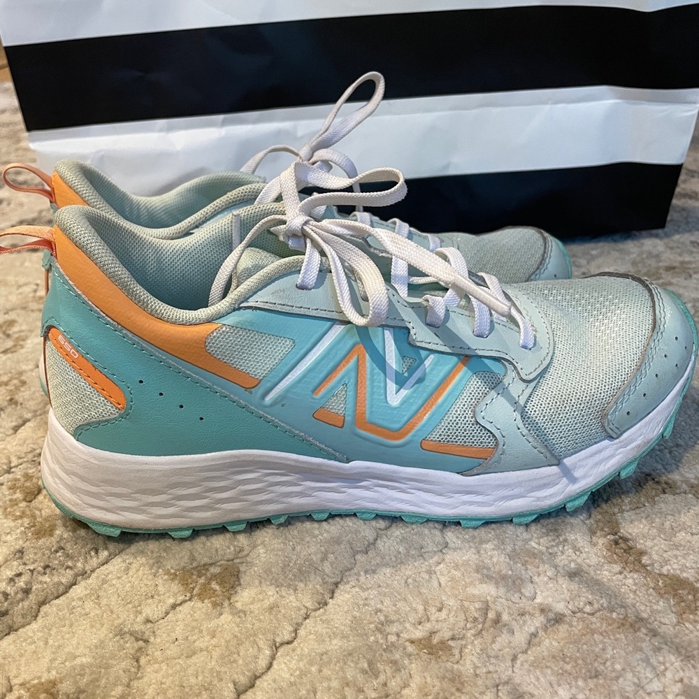 Girls New Balance size 3.5
